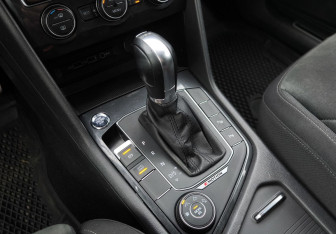 Подержанный автомобиль Volkswagen Tiguan 2019 года (28 фото)