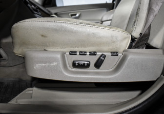 Подержанный автомобиль Volvo XC90 2003 года (15 фото)