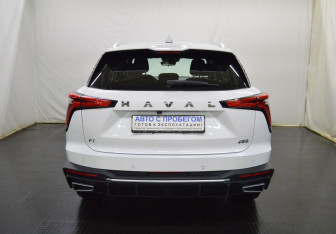 Подержанный автомобиль Haval F7 2024 года (6 фото)