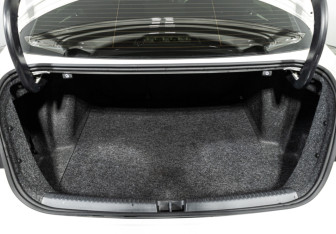 Подержанный автомобиль Volkswagen Jetta Sedan 2015 года (16 фото)