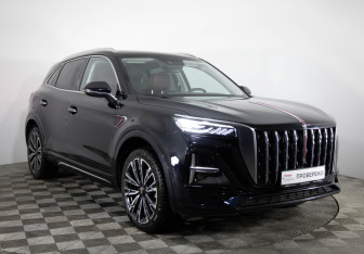 Подержанный автомобиль Hongqi HS5 2023 года (3 фото)