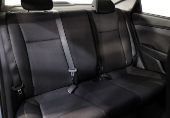 Подержанный автомобиль Hyundai Solaris Sedan 2019 года (21 фото)