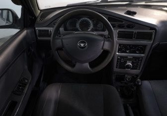 Подержанный автомобиль Daewoo Nexia Sedan 2013 года (9 фото)