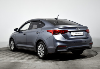 Подержанный автомобиль Hyundai Solaris Sedan 2017 года (7 фото)