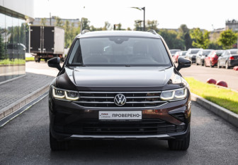 Подержанный автомобиль Volkswagen Tiguan 2021 года (4 фото)