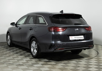 Подержанный автомобиль Kia Ceed Wagon 2019 года (7 фото)