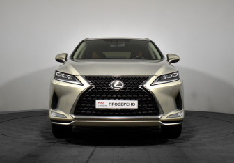 Подержанный автомобиль Lexus RX 2019 года (3 фото)