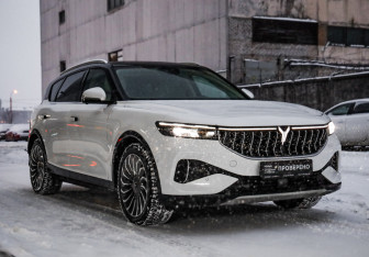 Подержанный автомобиль Voyah Free 2022 года (4 фото)