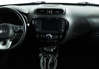 Подержанный автомобиль Kia Soul 2018 года (14 фото)