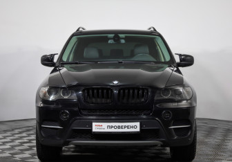 Подержанный автомобиль BMW X5 2010 года (2 фото)