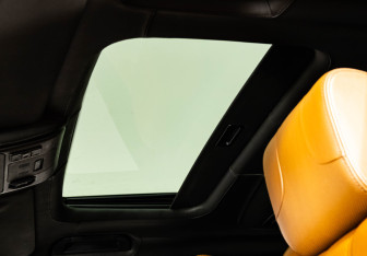 Подержанный автомобиль Land Rover Range Rover 2010 года (29 фото)