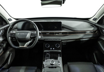 Подержанный автомобиль Exeed LX 2023 года (13 фото)