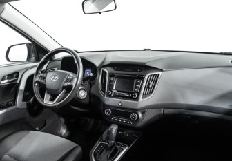 Подержанный автомобиль Hyundai Creta 2017 года (9 фото)