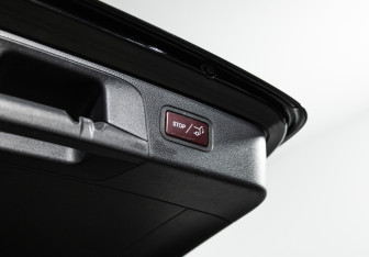 Подержанный автомобиль Mercedes-Benz GLC Coupe 2015 года (22 фото)