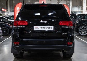 Подержанный автомобиль Jeep Grand Cherokee 2019 года (7 фото)
