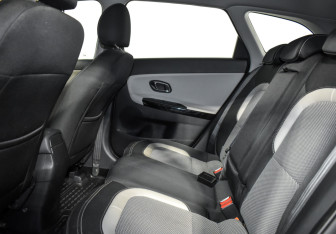 Подержанный автомобиль Kia Ceed Wagon 2017 года (12 фото)