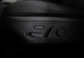 Подержанный автомобиль Kia Sorento 2022 года (26 фото)