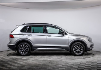 Подержанный автомобиль Volkswagen Tiguan 2020 года (4 фото)