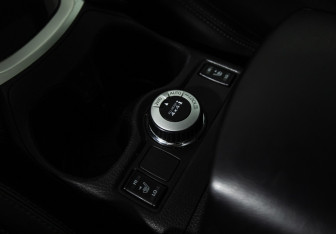 Подержанный автомобиль Nissan Qashqai 2014 года (18 фото)