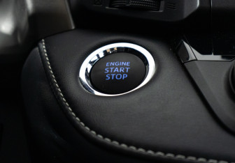 Подержанный автомобиль Toyota RAV4 2019 года (40 фото)