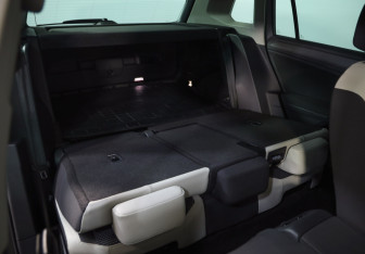 Подержанный автомобиль Volkswagen Tiguan 2020 года (30 фото)