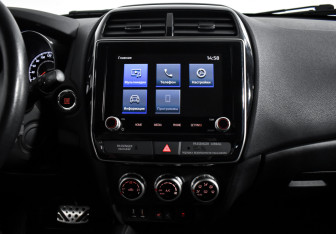 Подержанный автомобиль Mitsubishi ASX 2021 года (16 фото)