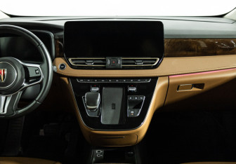 Подержанный автомобиль Hongqi HQ9 2022 года (14 фото)