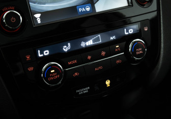 Подержанный автомобиль Nissan Qashqai 2017 года (18 фото)