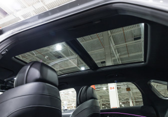 Подержанный автомобиль Exeed RX 2023 года (34 фото)