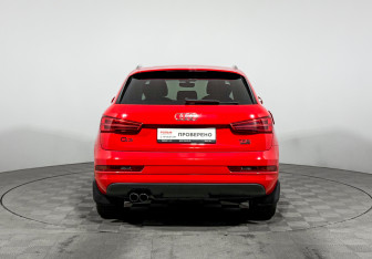 Подержанный автомобиль Audi Q3 2016 года (6 фото)