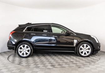 Подержанный автомобиль Cadillac SRX 2013 года (4 фото)