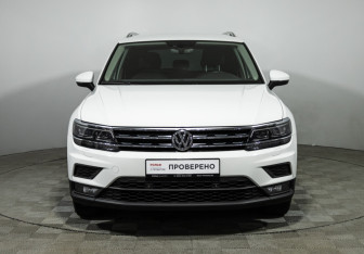 Подержанный автомобиль Volkswagen Tiguan 2018 года (2 фото)