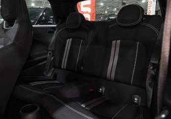 Подержанный автомобиль MINI Hatch 2019 года (14 фото)