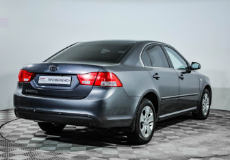 Подержанный автомобиль Kia Magentis 2009 года (5 фото)