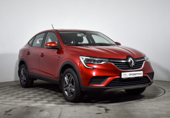 Подержанный автомобиль Renault Arkana 2021 года (3 фото)