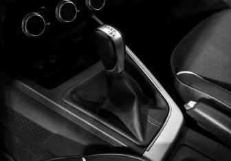 Подержанный автомобиль Renault Arkana 2021 года (11 фото)