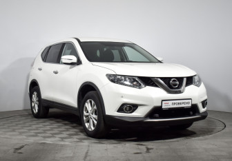 Подержанный автомобиль Nissan X-Trail 2017 года (5 фото)