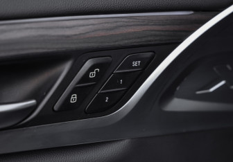 Подержанный автомобиль BMW X3 2019 года (28 фото)