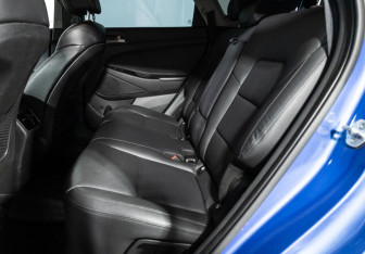 Подержанный автомобиль Hyundai Tucson 2017 года (10 фото)