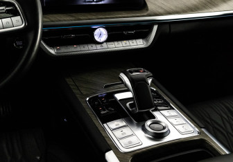 Подержанный автомобиль Tank 500 2023 года (16 фото)