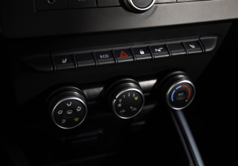 Подержанный автомобиль Renault Arkana 2020 года (18 фото)