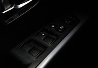 Подержанный автомобиль Mitsubishi Outlander 2010 года (18 фото)