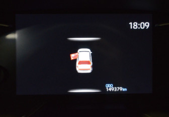 Подержанный автомобиль Toyota RAV4 2021 года (15 фото)