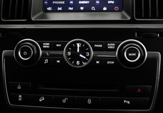 Подержанный автомобиль Land Rover Freelander 2009 года (18 фото)