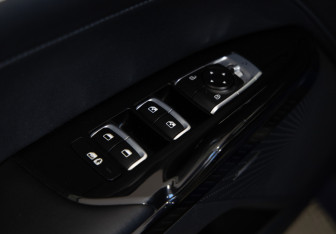 Подержанный автомобиль Kia K5 2021 года (19 фото)
