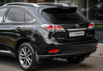 Подержанный автомобиль Lexus RX 2014 года (12 фото)