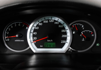 Подержанный автомобиль Daewoo Gentra Sedan 2013 года (16 фото)