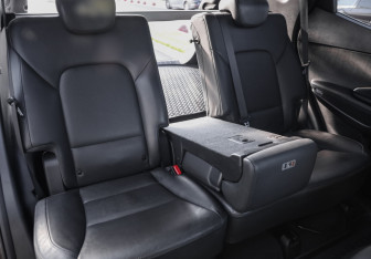 Подержанный автомобиль Hyundai Santa Fe 2017 года (31 фото)