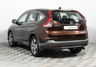 Подержанный автомобиль Honda CR-V 2013 года (7 фото)