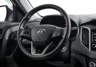 Подержанный автомобиль Hyundai Creta 2021 года (15 фото)